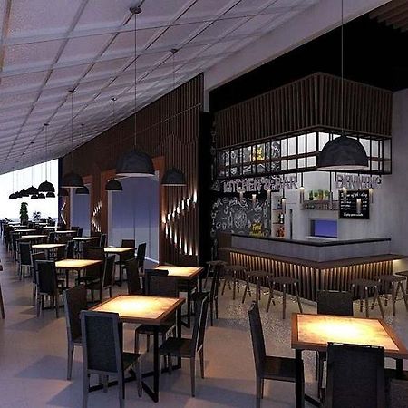 Front One Harvest Hotel Вонособо Екстериор снимка
