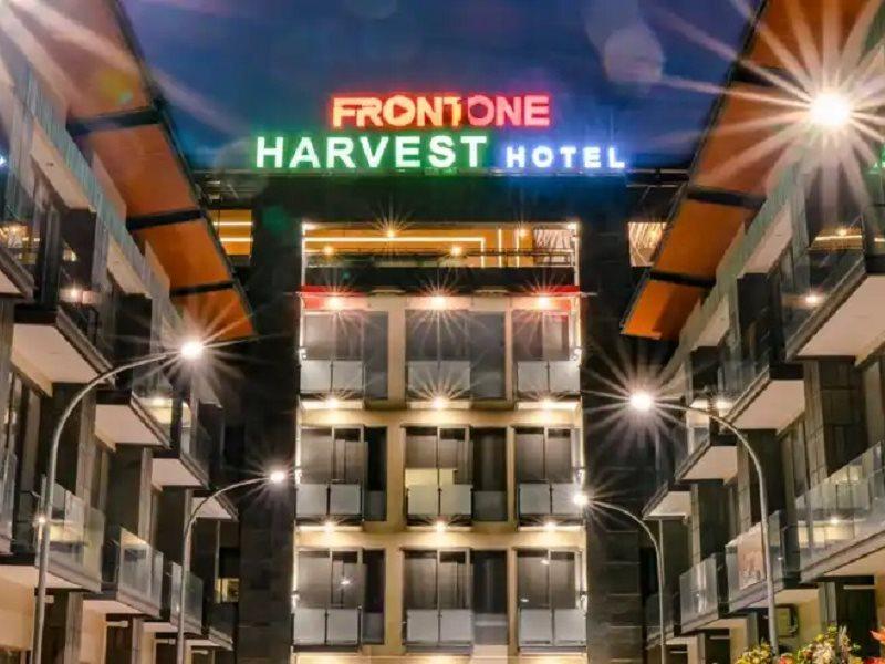 Front One Harvest Hotel Вонособо Екстериор снимка